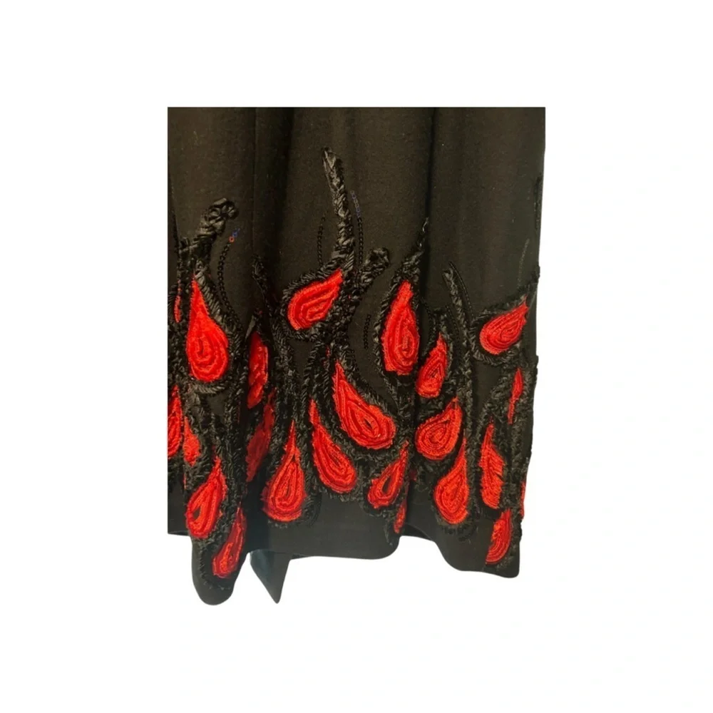 Hoamgar Black Wool Coat with Red Floral Accents – Size M (NWT)